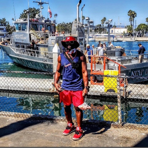 👋🏾👨🏾‍🌾🎣🌊💭🚲🛴🛵👕🎽💳👨🏾‍💻💸🔁🫱🏾‍🫲🏻🔁💸🌎 - Picture 3 of 8